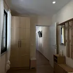 公寓 Tirent - Cozy Bedrooms By *