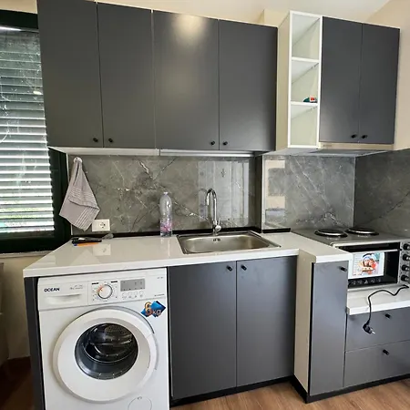 Tirent - Cozy Bedrooms By Appartement Golem (Tirana)