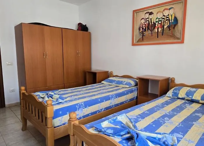 Appartement Tirent - Cozy Bedrooms By *